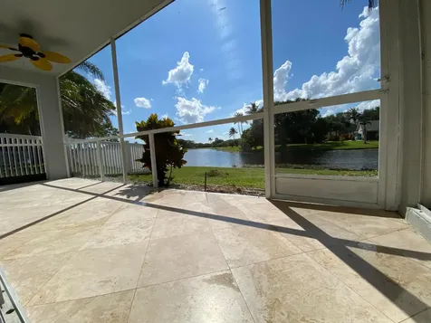 88 Buxton Lane Boynton Beach FL 33426