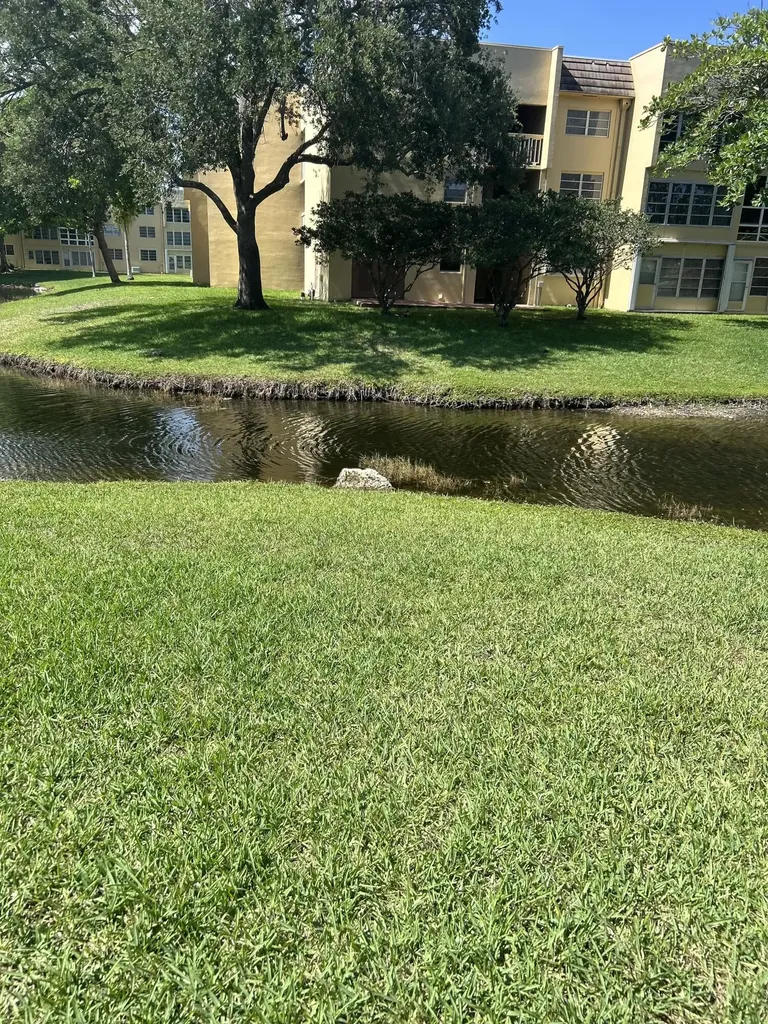 5800 NW 64th Avenue Tamarac FL 33319