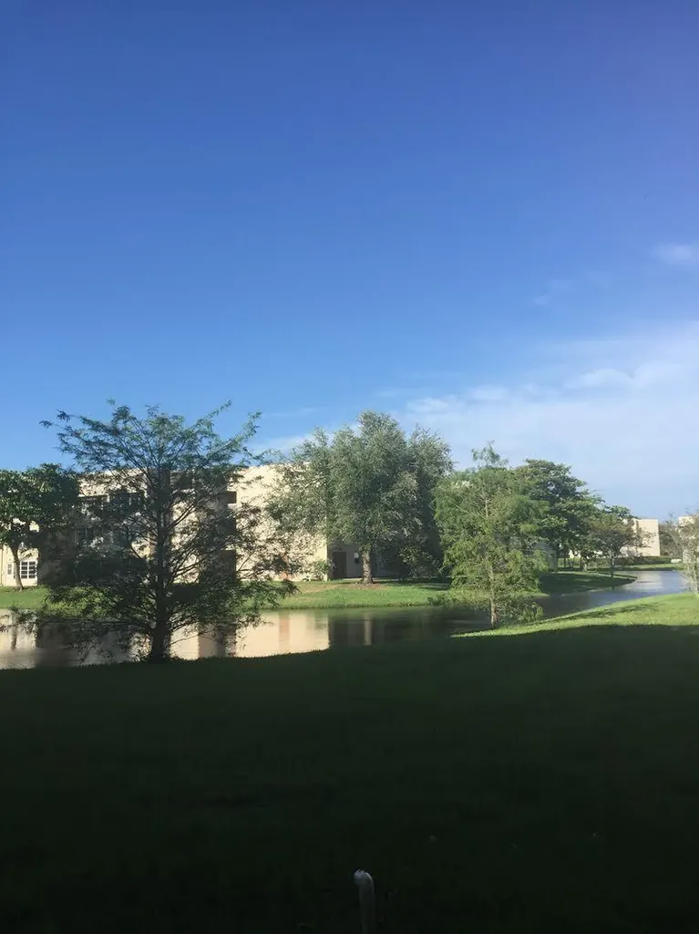 5800 NW 64th Avenue Tamarac FL 33319