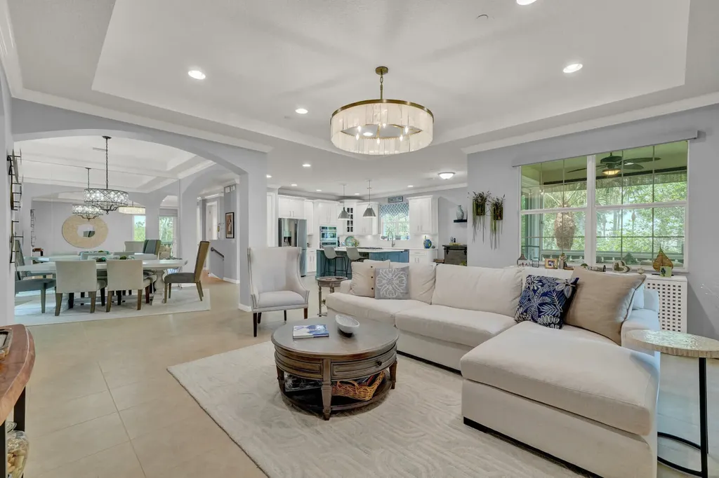 99 Tresana Boulevard Jupiter FL 33478