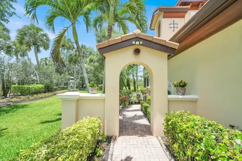 99 Tresana Boulevard Jupiter FL 33478