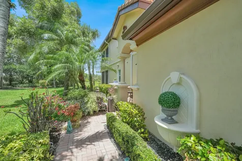 99 Tresana Boulevard Jupiter FL 33478