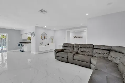 8824 SW 197th Terrace Cutler Bay FL 33157