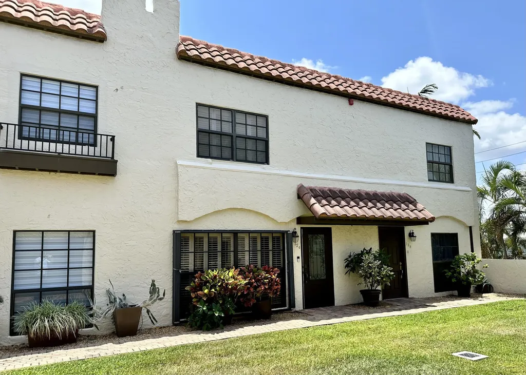 200 S Ocean Boulevard Delray Beach FL 33483