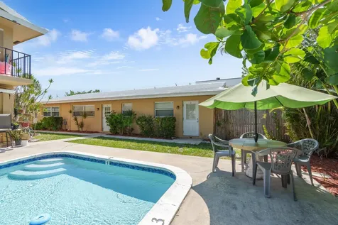 2031 SE 5th Street Deerfield Beach FL 33441