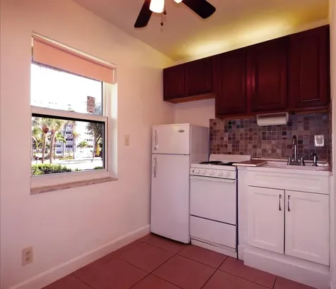 2031 SE 5th Street Deerfield Beach FL 33441
