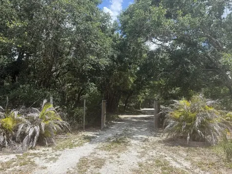 18561 NW 306th Street Okeechobee FL 34972