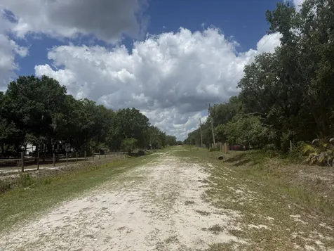18561 NW 306th Street Okeechobee FL 34972