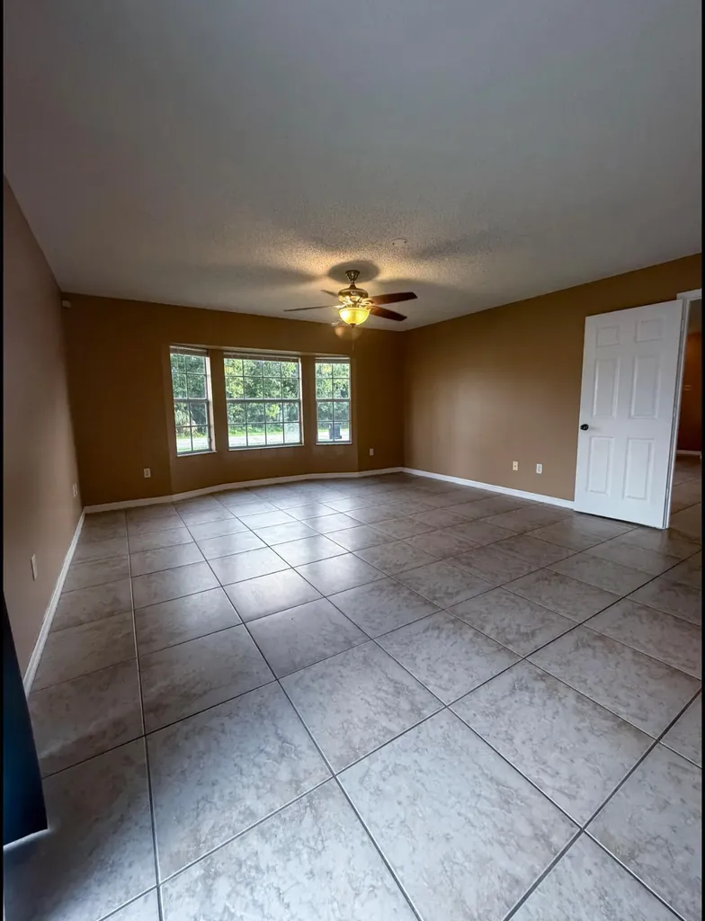 592 SW Lovell Terrace Port St Lucie FL 34953
