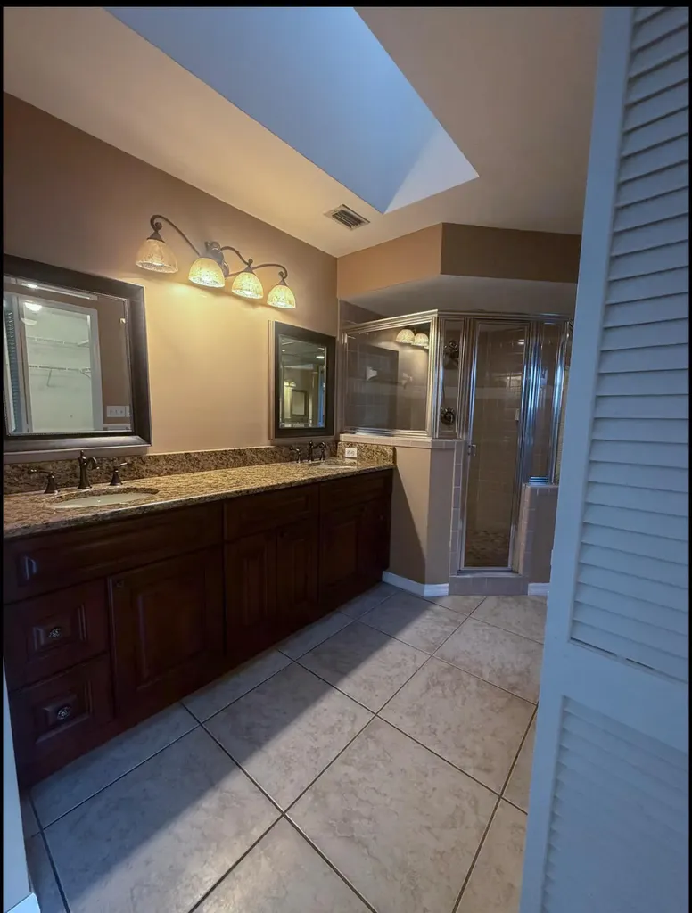 592 SW Lovell Terrace Port St Lucie FL 34953
