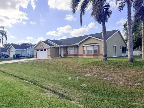592 SW Lovell Terrace Port St Lucie FL 34953