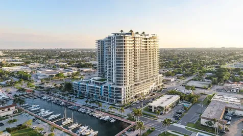 220 Lake Shore Drive Lake Park FL 33403