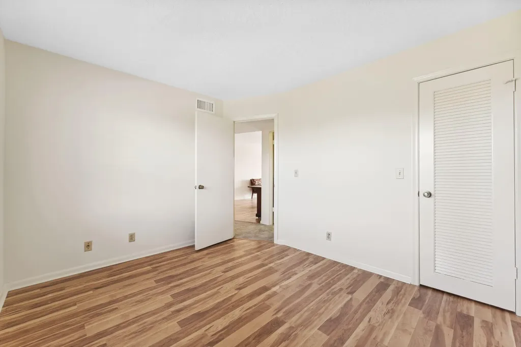 1638 Embassy Drive West Palm Beach FL 33401