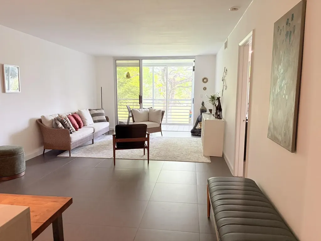 3503 Oaks Way Pompano Beach FL 33069