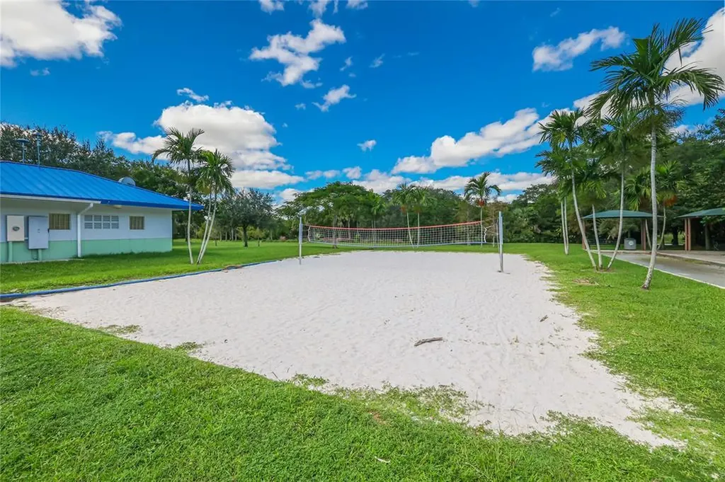 3503 Oaks Way Pompano Beach FL 33069