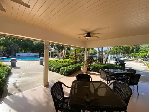 3503 Oaks Way Pompano Beach FL 33069