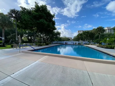 3503 Oaks Way Pompano Beach FL 33069