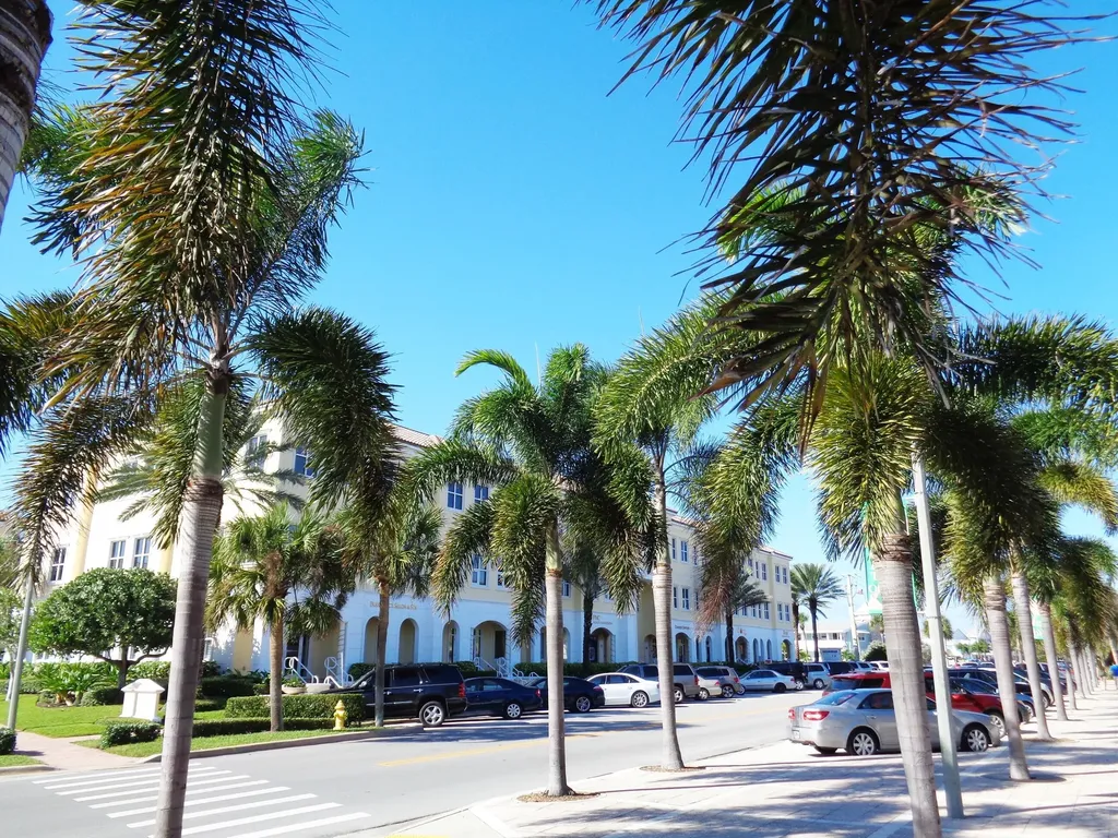 2582 Langrove Lane SW Vero Beach FL 32962