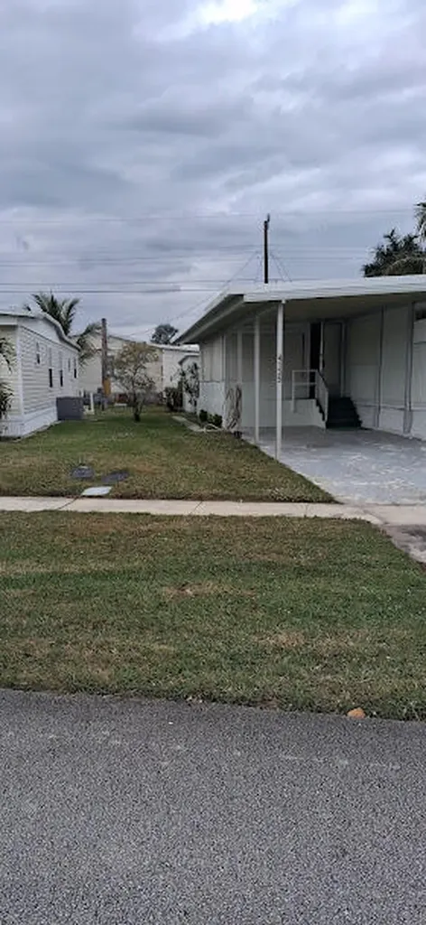 4135 Meadow View Drive Boynton Beach FL 33436