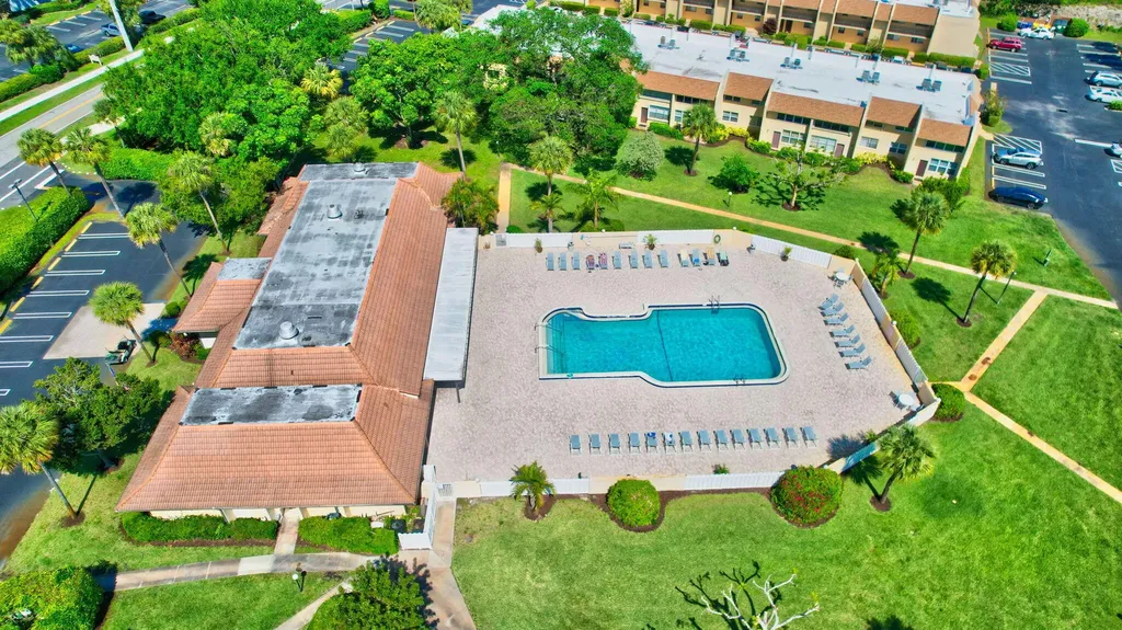 2935 SW 22nd Avenue Delray Beach FL 33445