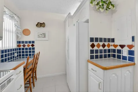 2935 SW 22nd Avenue Delray Beach FL 33445