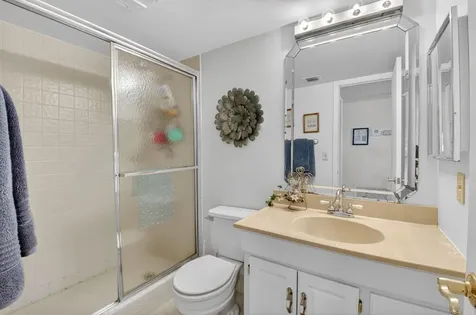 2935 SW 22nd Avenue Delray Beach FL 33445