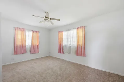 115 SE 11th Avenue Boynton Beach FL 33435