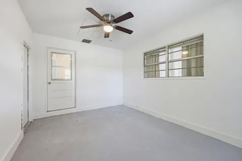 115 SE 11th Avenue Boynton Beach FL 33435