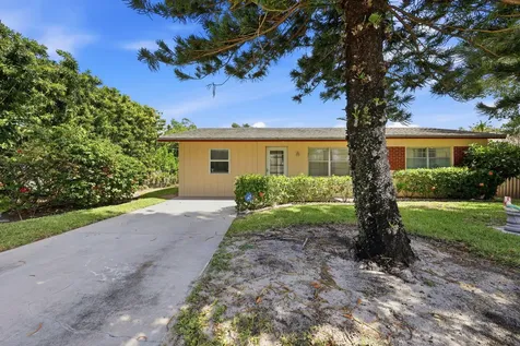 115 SE 11th Avenue Boynton Beach FL 33435