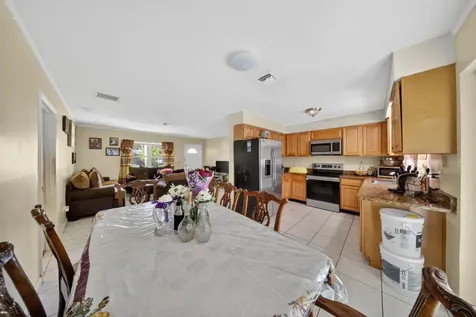 2805 Brantley Road Fort Pierce FL 34981