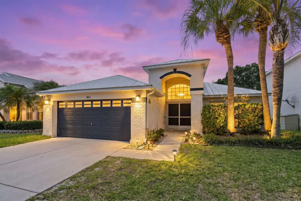 864 NW Waterlily Place Jensen Beach FL 34957