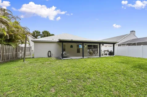864 NW Waterlily Place Jensen Beach FL 34957