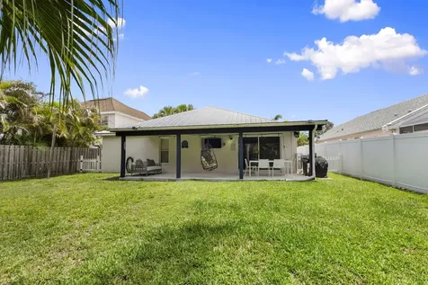 864 NW Waterlily Place Jensen Beach FL 34957