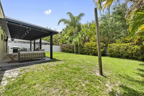 864 NW Waterlily Place Jensen Beach FL 34957