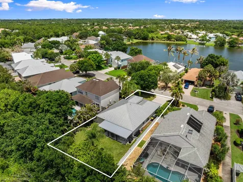 864 NW Waterlily Place Jensen Beach FL 34957