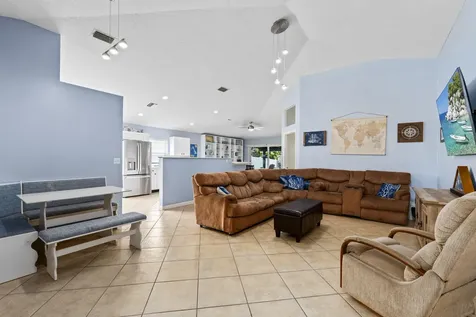 864 NW Waterlily Place Jensen Beach FL 34957