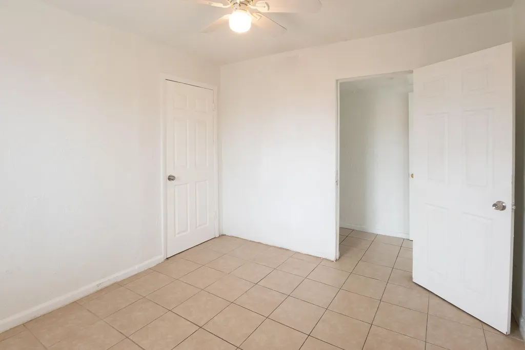 1104 22nd Street West Palm Beach FL 33407