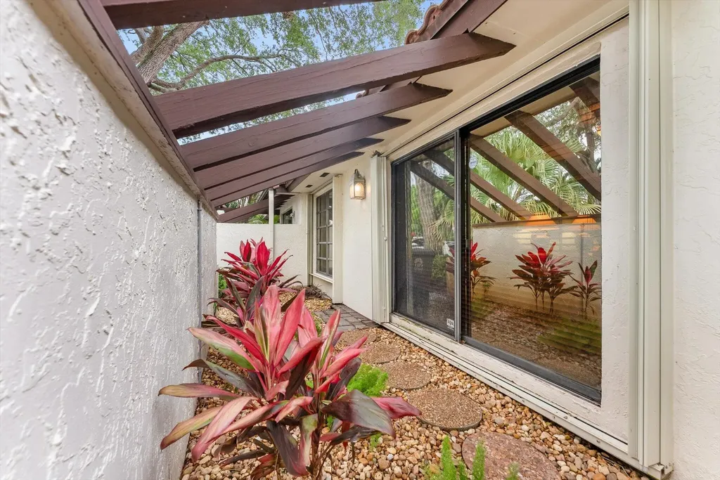 6886 Tiburon Circle Boca Raton FL 33433