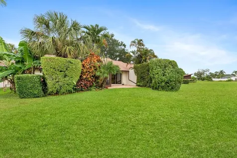 6886 Tiburon Circle Boca Raton FL 33433