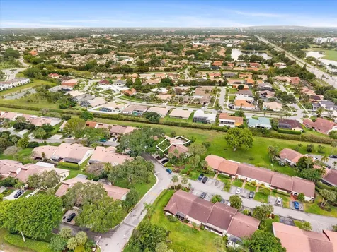 6886 Tiburon Circle Boca Raton FL 33433