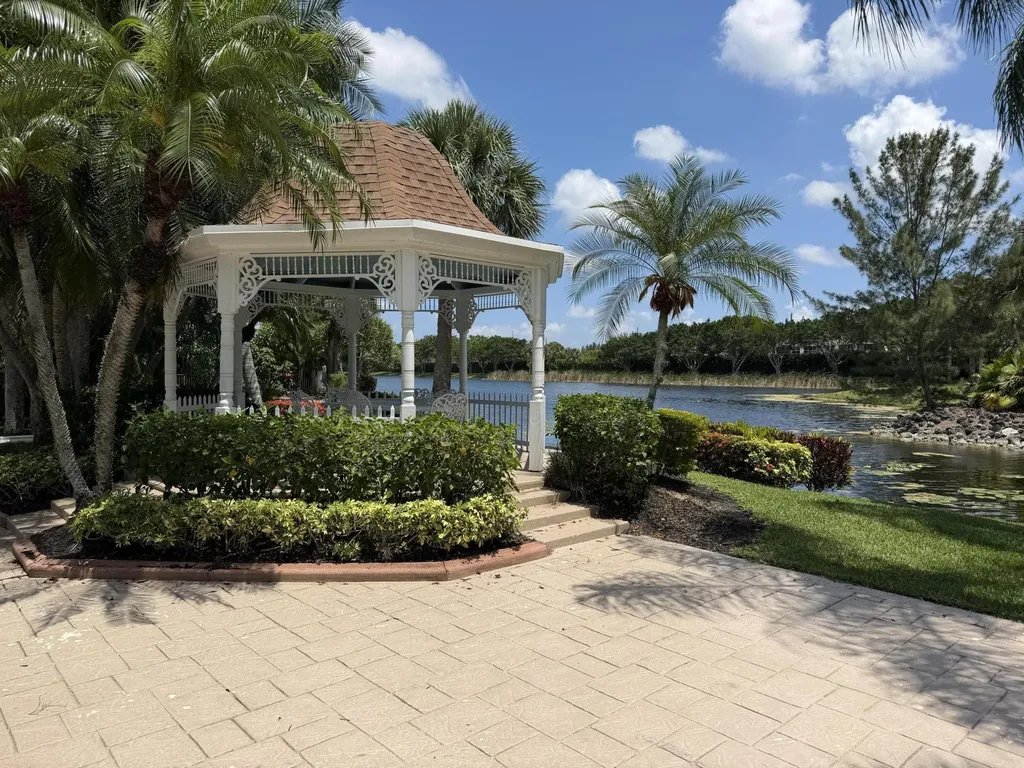 9106 Baybury Lane West Palm Beach FL 33411