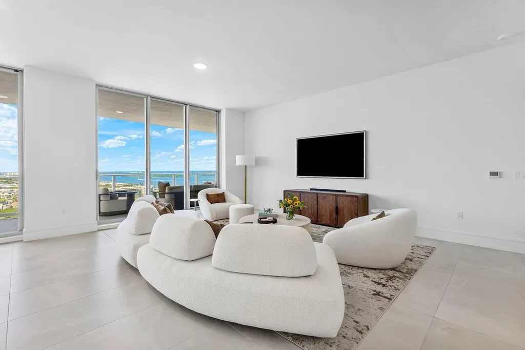 220 Lake Shore Drive Lake Park FL 33403