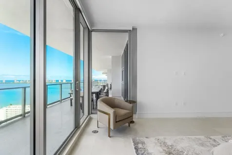 220 Lake Shore Drive Lake Park FL 33403