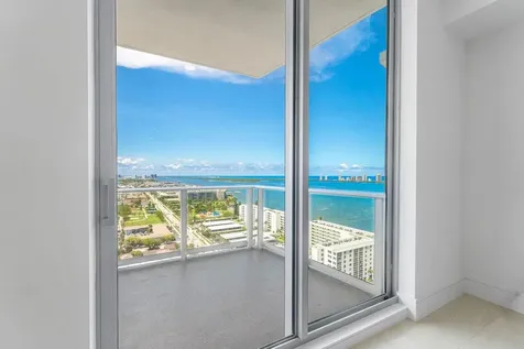 220 Lake Shore Drive Lake Park FL 33403