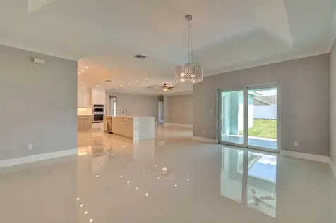 2233 SW Elmwood Avenue Port St Lucie FL 34953