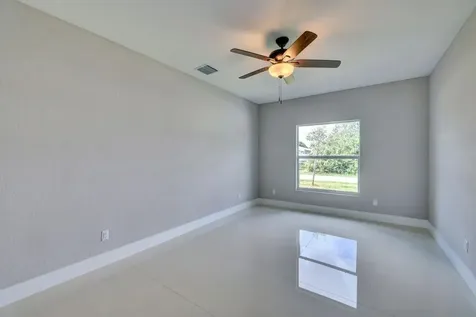 2233 SW Elmwood Avenue Port St Lucie FL 34953