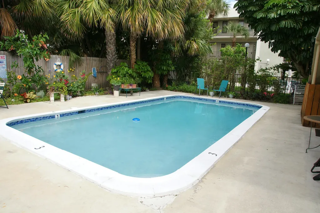 2031 SE 5th Street Deerfield Beach FL 33441