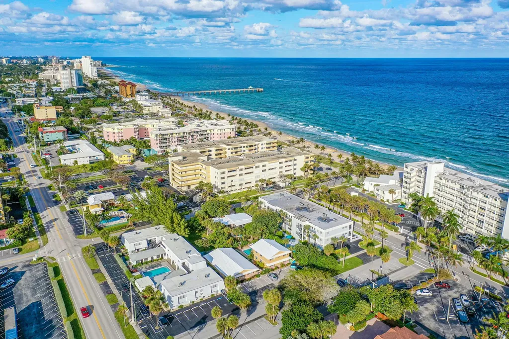 2031 SE 5th Street Deerfield Beach FL 33441