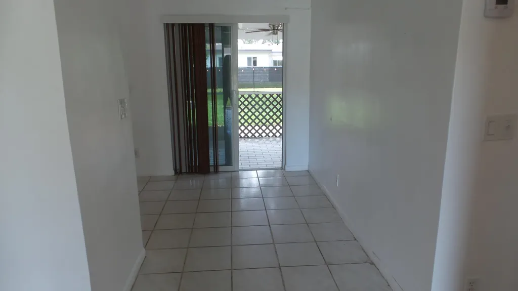 9459 SW 51st Court Cooper City FL 33328