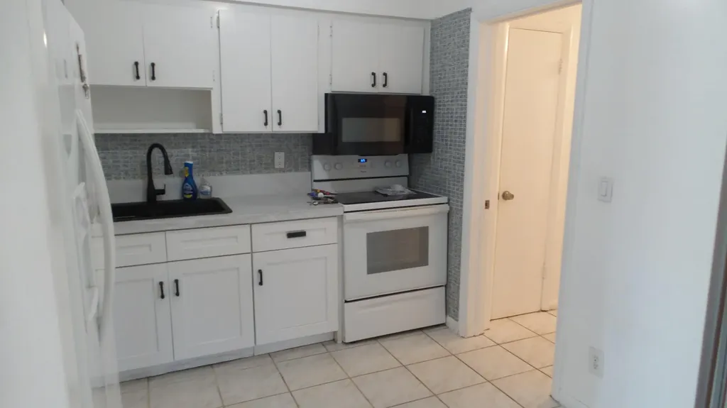 9459 SW 51st Court Cooper City FL 33328
